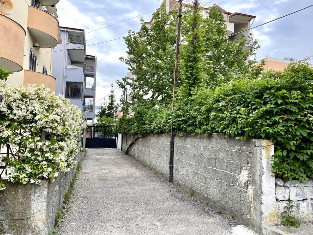 Edlira Apartments Durrës Eksteriør bilde