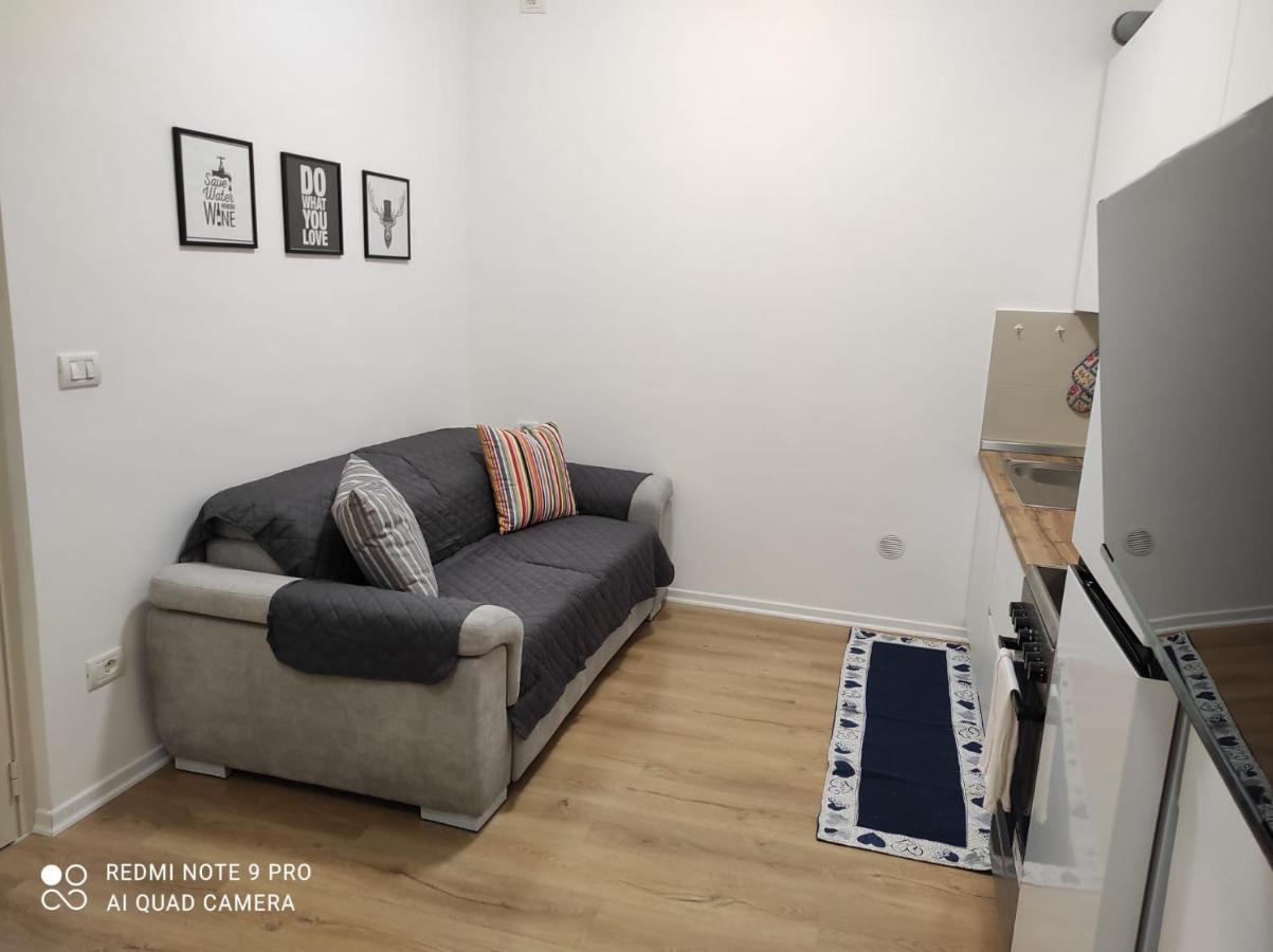 Edlira Apartments Durrës Eksteriør bilde